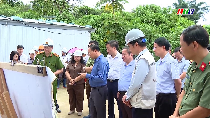 Bí thư Tỉnh ủy Lê Minh Ngân kiểm tra tiến độ xây dựng trường liên cấp Dào San