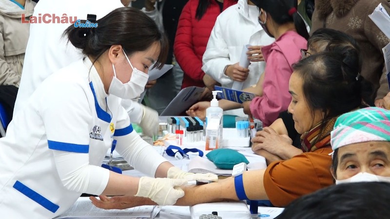 “Vì một Việt Nam khỏe mạnh hơn”