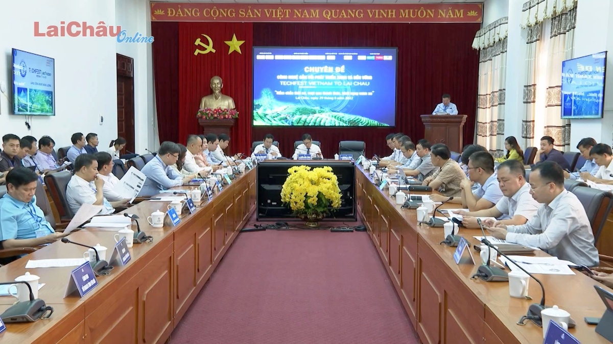 “Công nghệ gắn với phát triển xanh và bền vững”