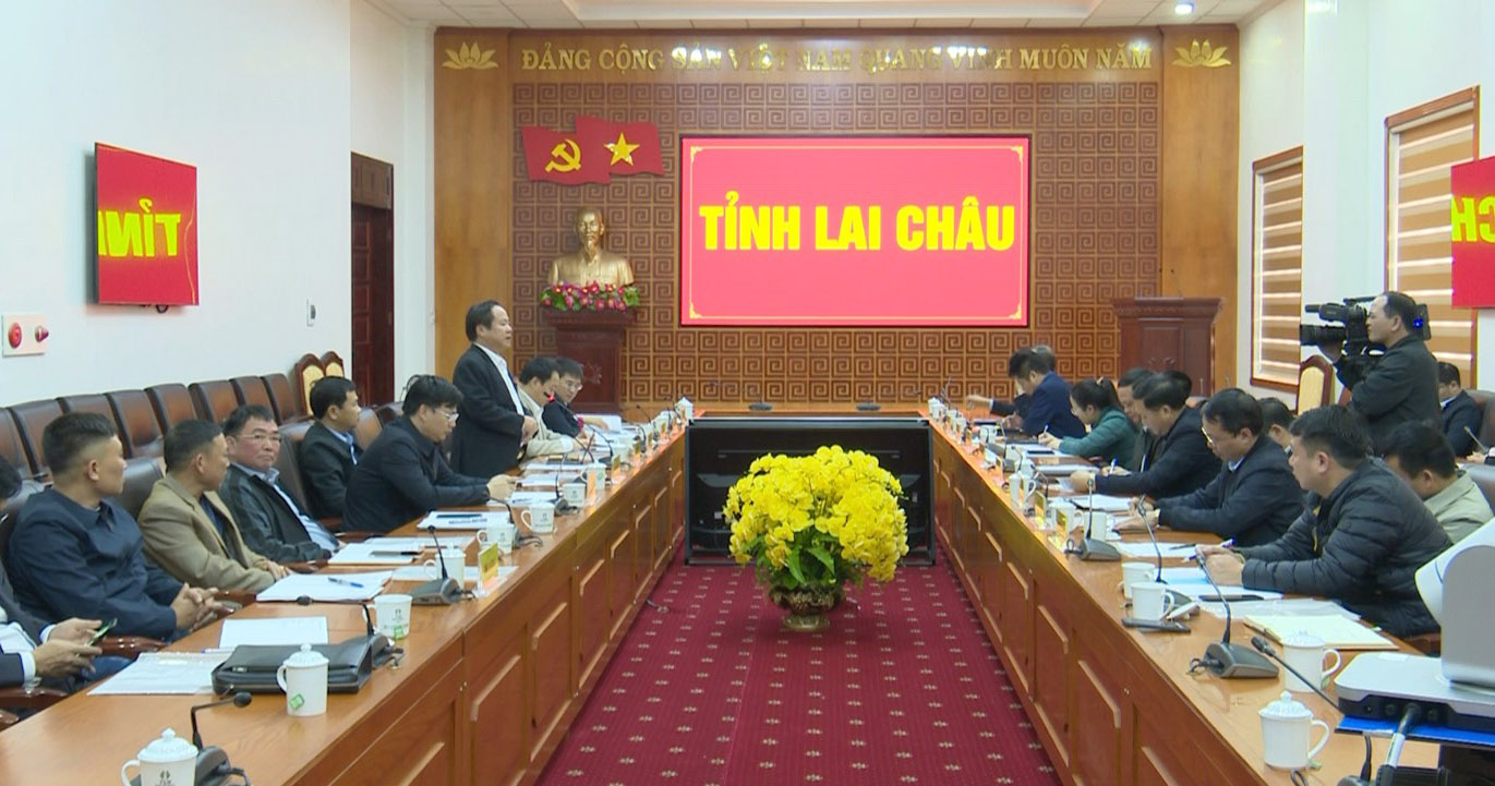 Đoàn công tác UBND tỉnh Tuyên Quang làm việc tại Lai Châu