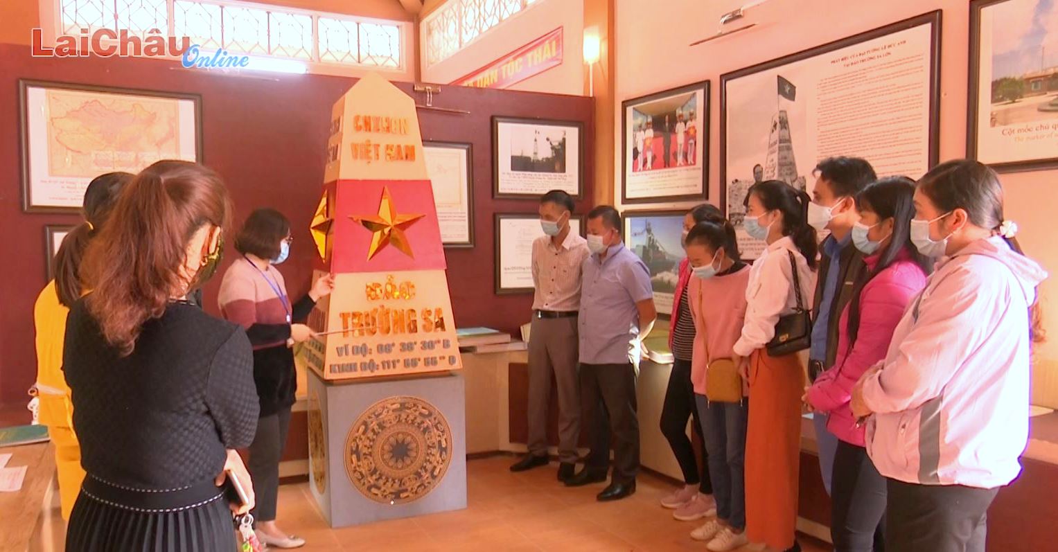 Hưởng ứng Ngày Pháp luật (9/11): Lan tỏa sâu rộng tinh thần thượng tôn Hiến pháp, pháp luật