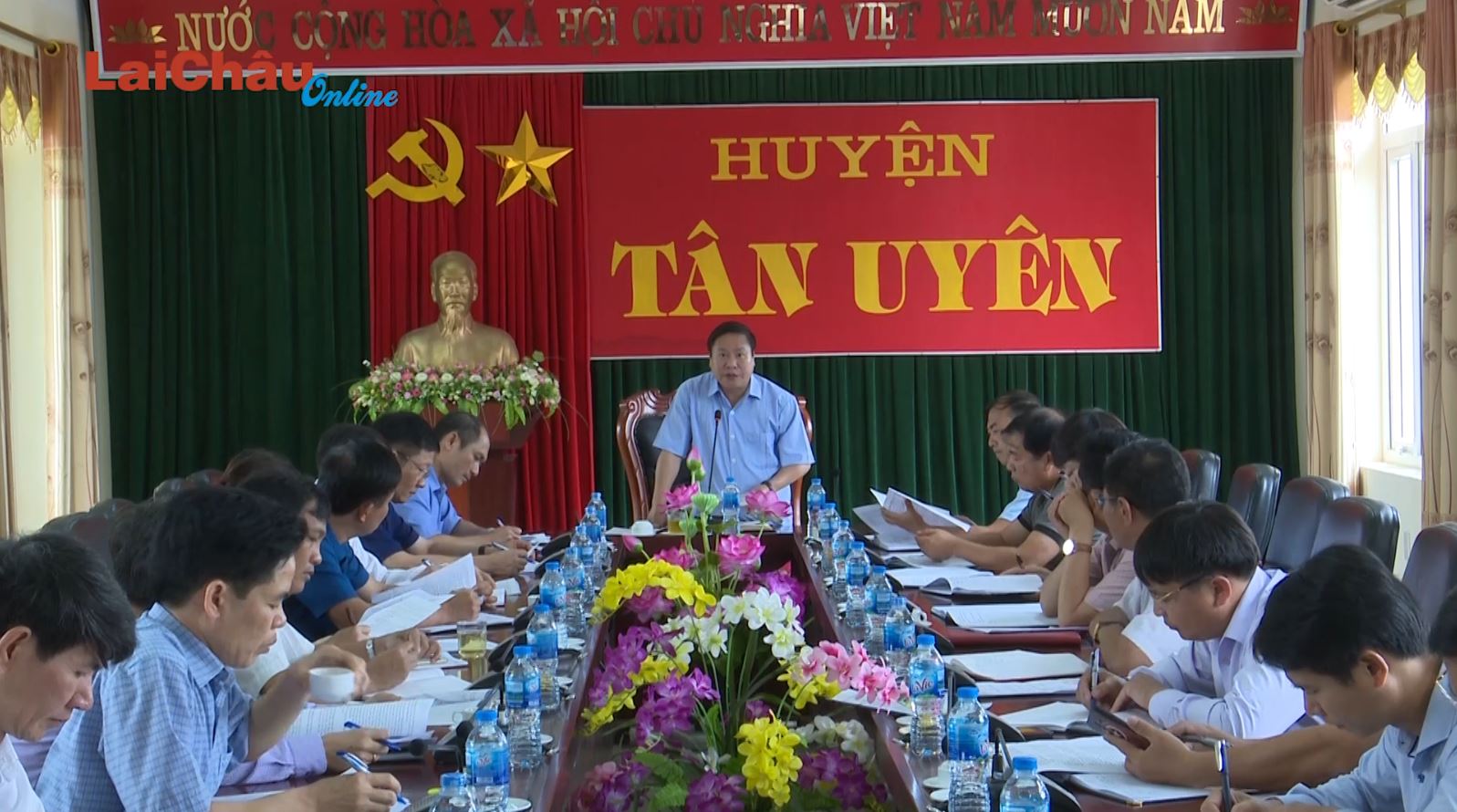 Đoàn công tác của UBND tỉnh làm việc tại huyện Tân Uyên