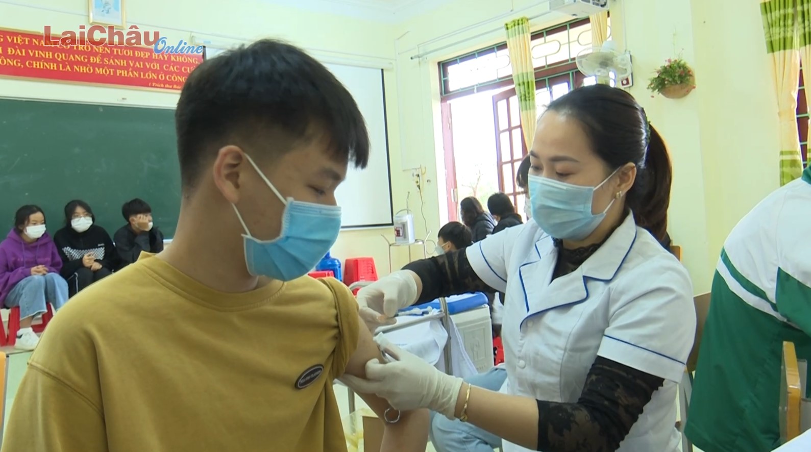 Thành phố Lai Châu: Triển khai đồng loạt tiêm vắcxin phòng Covid-19 đợt 1 cho trẻ từ 12 đến dưới 18 tuổi